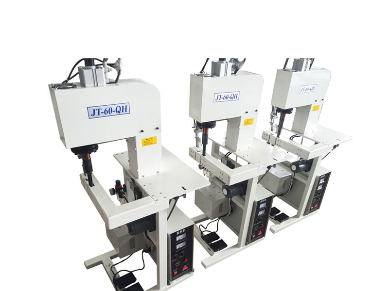 超聲波袖套機(jī) 超聲波袖套機(jī)